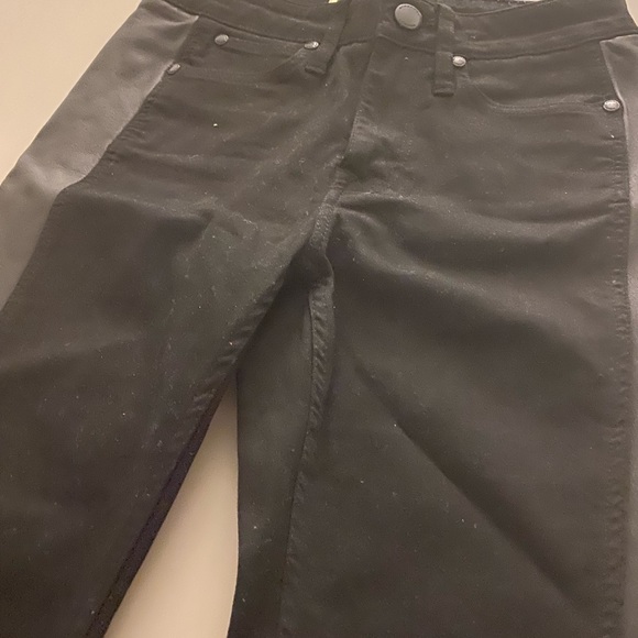 Burberry black jeans with leather along the side of each leg. Size 27. - Picture 4 of 4